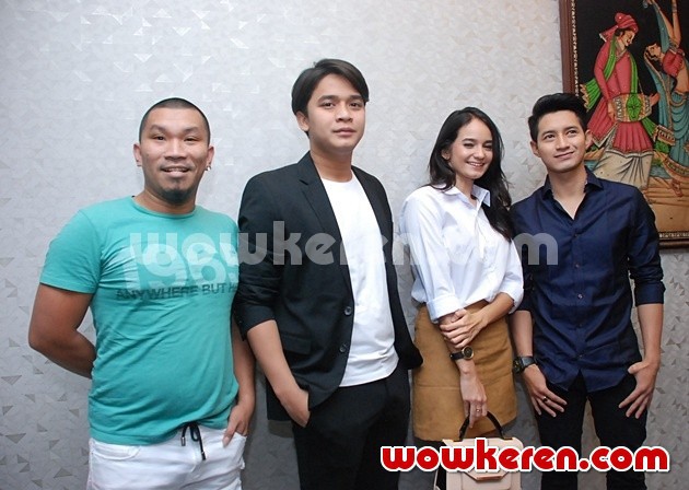 Gambar Foto Syukuran Film 'Warisan Olga'