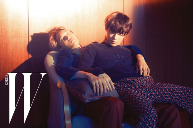 Gambar Foto Gaya Kai EXO dan Taemin SHINee di Majalah W Korea Edisi Agustus 2015