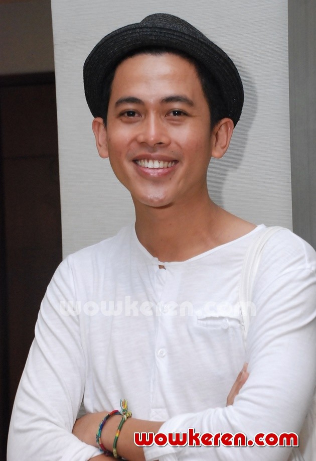 Gambar Foto Budi Doremi di Premier Film 'Catatan Akhir Kuliah'
