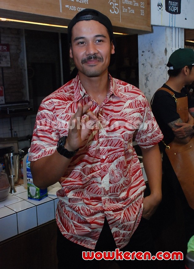 Gambar Foto Chico Jericho di Press Conference dan Rilis Soundtrack Film 'Surat dari Praha'