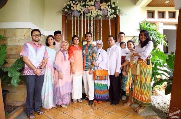 Foto Mario Irwinsyah Saat Bertemu Keluarga Ratu Anandita 