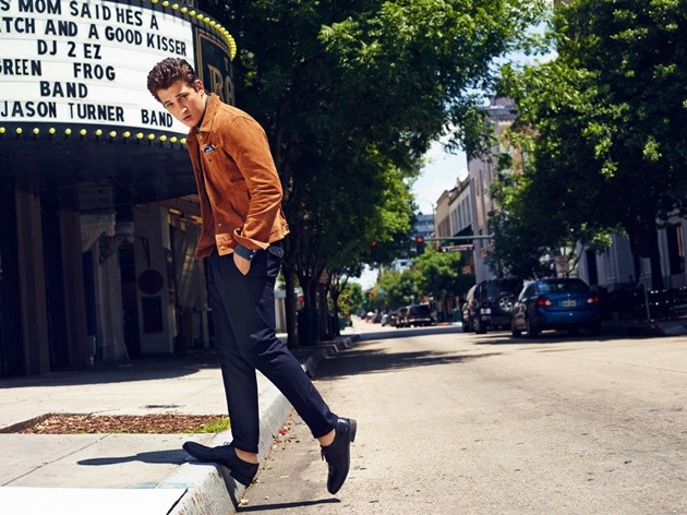 Gambar Foto Miles Teller di Majalah GQ Edisi Agustus 2014