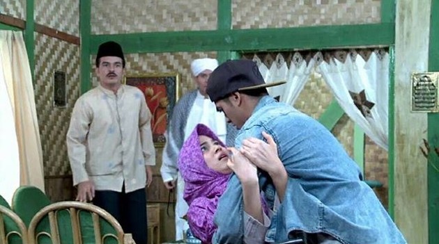 Foto Tardu Flordun dan Halit Ergenc di Serial 'Shehrazat 