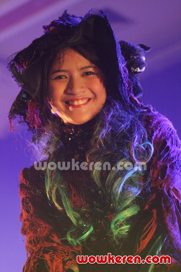 Gambar Foto Viny JKT48 di Handshake Festival 'Refrain Penuh Harapan'