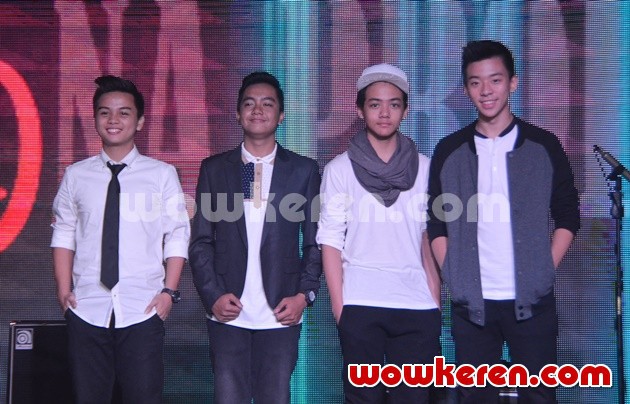 Super 7: Berita, Foto, Video, Lirik, Biodata | WowKeren
