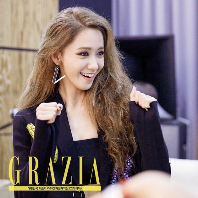 Gambar Foto Yoona Saat Pemotretan Majalah Grazia Edisi September 2015