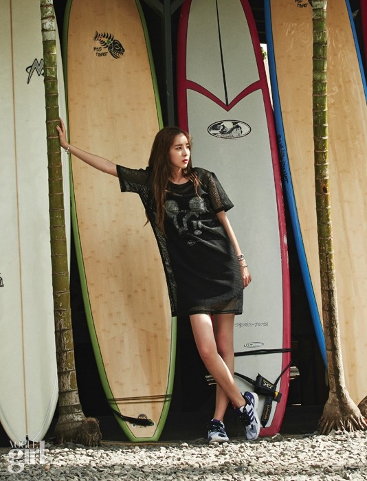 Gambar Foto Sandara Park 2NE1 di Majalah Vogue Girl Edisi Juli 2015