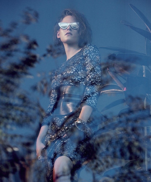 Gambar Foto Kristen Stewart di Majalah Nylon Edisi September 2015