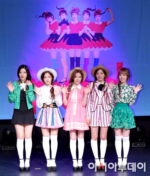 Gambar Foto Red Velvet di Acara Preview Album 'The Red'