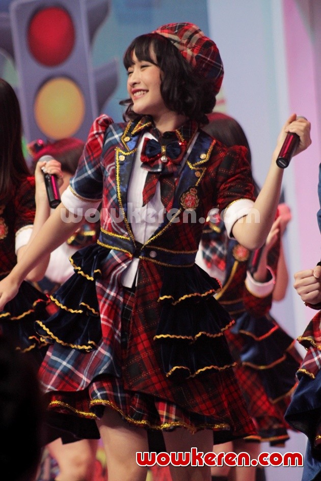 Gambar Foto Kinal JKT48 Tampil di Grand Final Star Teen 2015