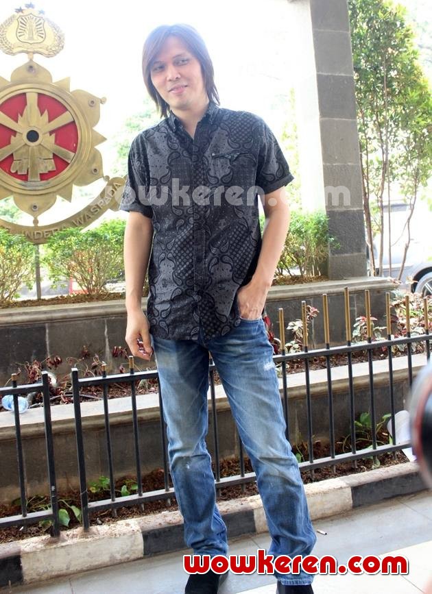 Foto Once Mekel Red Carpet, Liburan, Keluarga dan Pasangan, Sosmed dan