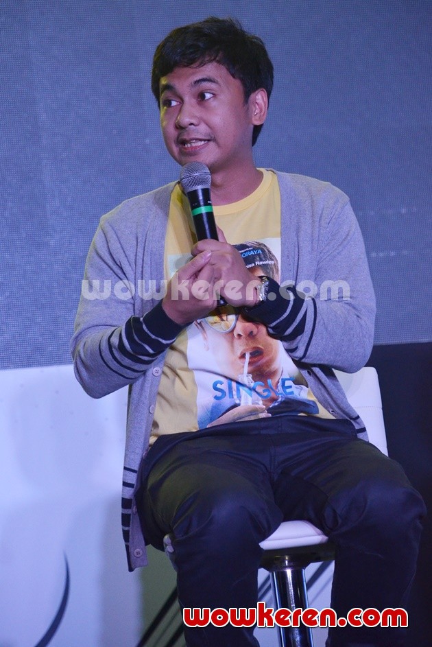 Gambar Foto Raditya Dika Presentasi Film 'Single' di Comic Con 2015 Hari Kedua