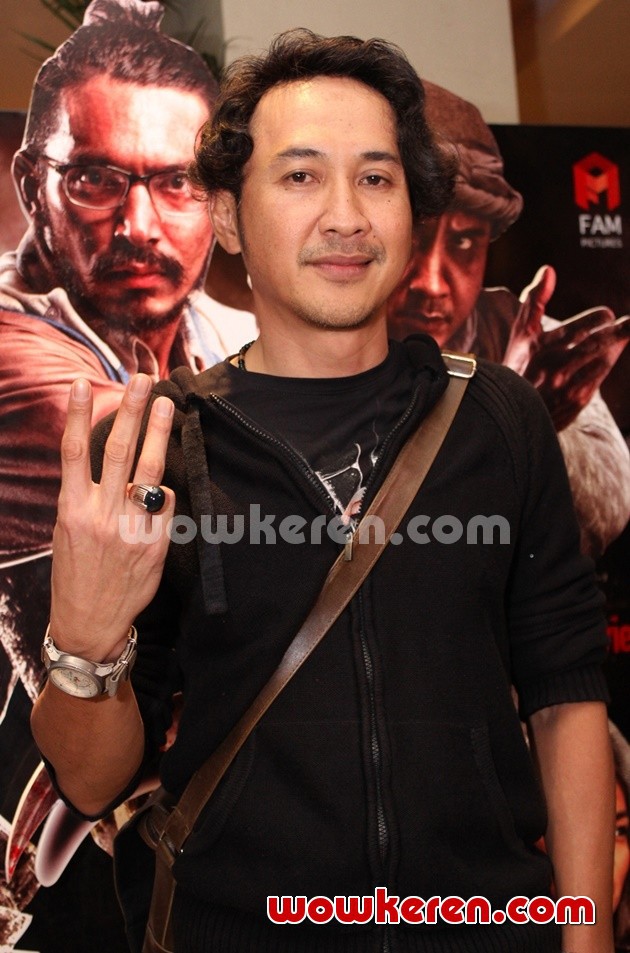 Gambar Foto Agus Kuncoro di Gala Premier Film '3'