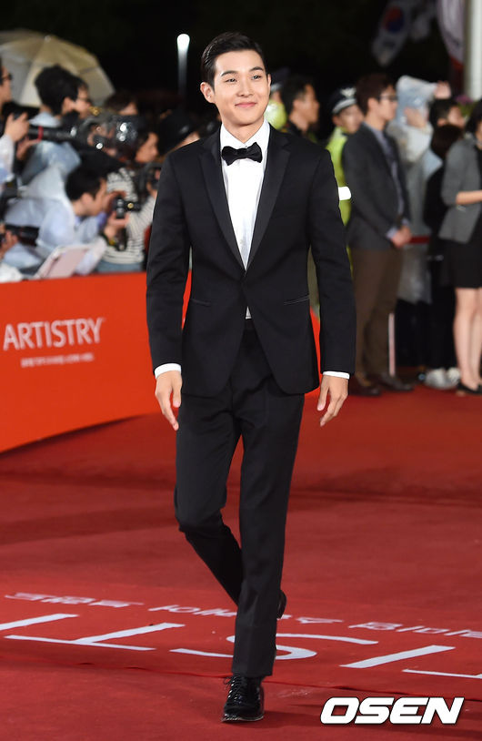 Gambar Foto Choi Woo Sik Hadir di Busan International Film Festival 2015