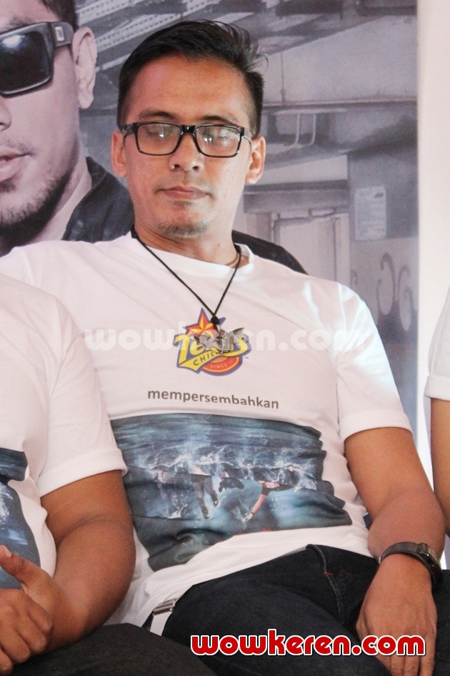 Gambar Foto Drie Warnanta Five Minutes Launching Album Baru Berjudul 'Ksatria'