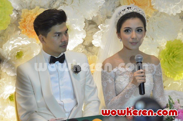 Gambar Foto Glenn Alinskie dan Chelsea Olivia Gelar Konferensi Pers Usai Pemberkatan