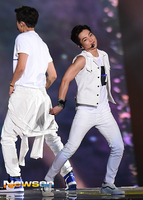 Gambar Foto Xiumin EXO Gelar Konser di Gocheok Sky Dome