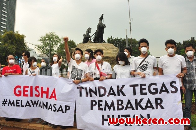 Gambar Foto Aksi Solidaritas 'Melawan Asap' Diadakan oleh Artis dan Musisi