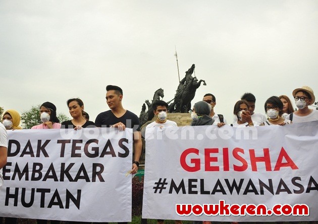 Gambar Foto Aksi Solidaritas 'Melawan Asap' Diadakan oleh Artis dan Musisi