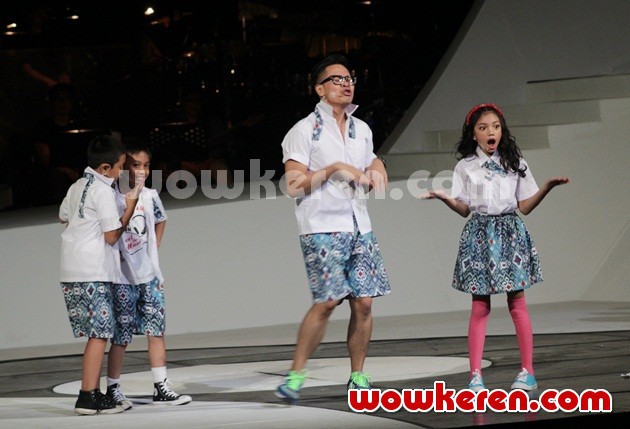 Gambar Foto Naura Saat Gladi Resik Pertunjukan Musikal 'Dongeng'