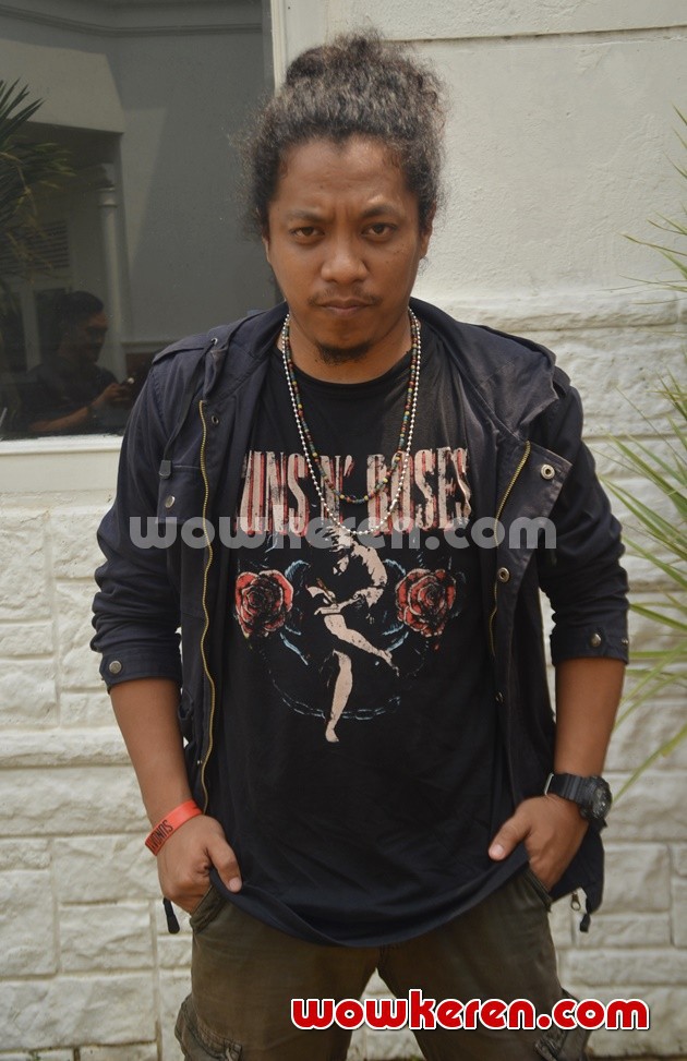 Gambar Foto Arie Kriting di Konferensi Pers Film 'Ngenest'