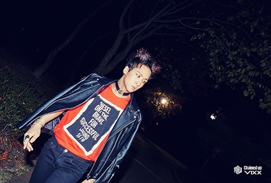 Gambar Foto Ravi VIXX di Teaser Album 'Chained Up' Freedom Ver.