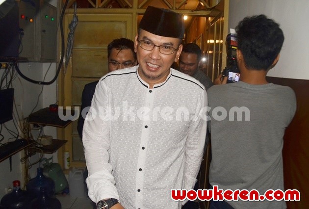 Gambar Foto Ustadz Aswan Gelar Konferensi Pers di Kawasan Tebet