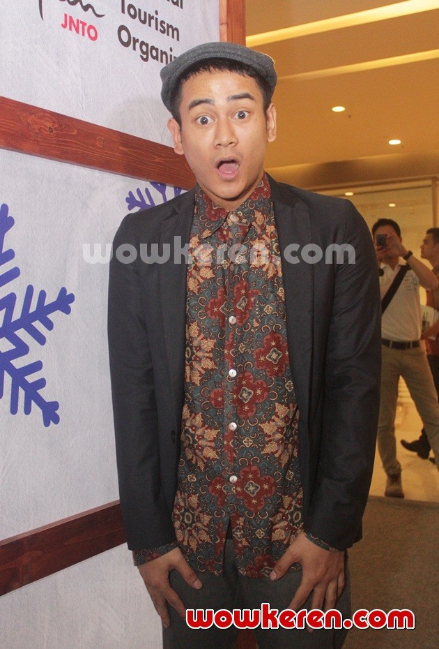 Gambar Foto Dwi Andhika di Jumpa Pers Launching Program Acara Traveling 'The Ichiban'