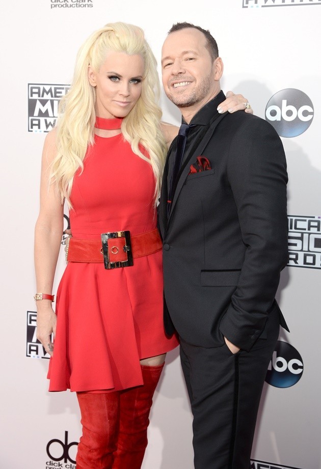 Gambar Foto Jenny McCarthy dan Donnie Wahlberg Hadiri American Music Awards 2015