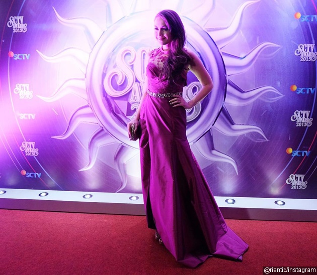 Gambar Foto Rianti Cartwright Hadir di SCTV Awards 2015