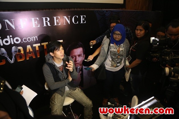 Gambar Foto Ariel di Konferensi Pers Vidio.com Music Battle