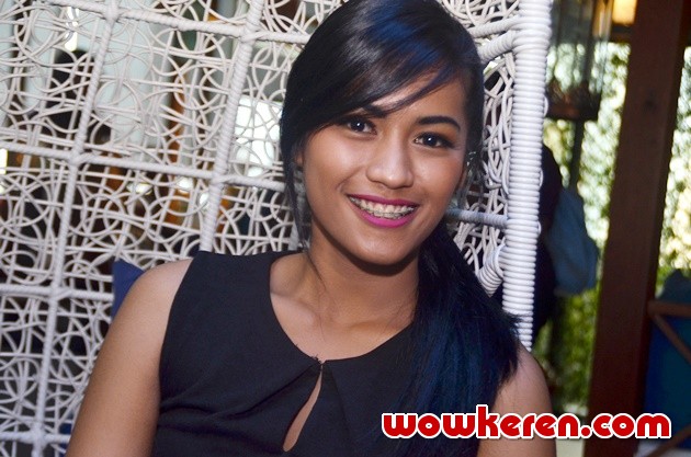 Gambar Foto Andini di Launching Soundtrack Film 'Bulan Terbelah di langit Amerika'