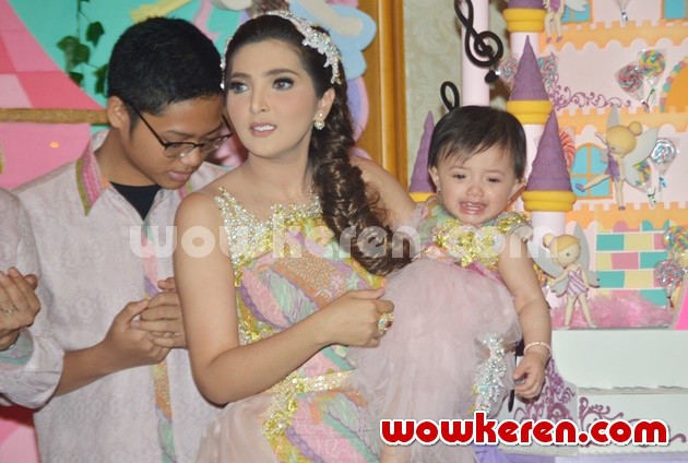 Gambar Foto Ashanty dan Arsy di Perayaan Ulang Tahun Arsy ke-1