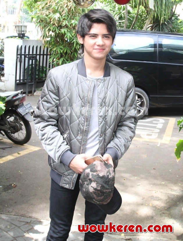 Gambar Foto Aliando Gelar Jumpa Pers