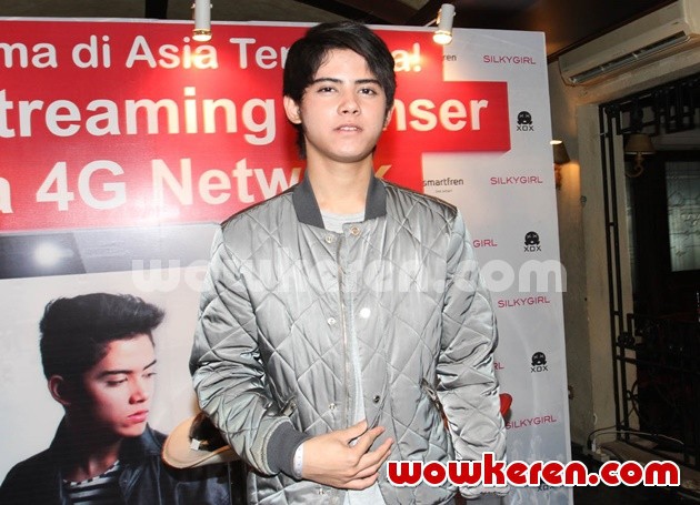 Gambar Foto Aliando Gelar Jumpa Pers