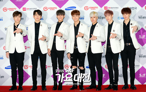 Gambar Foto GOT7 di Red Carpet SBS Gayo Daejun 2015