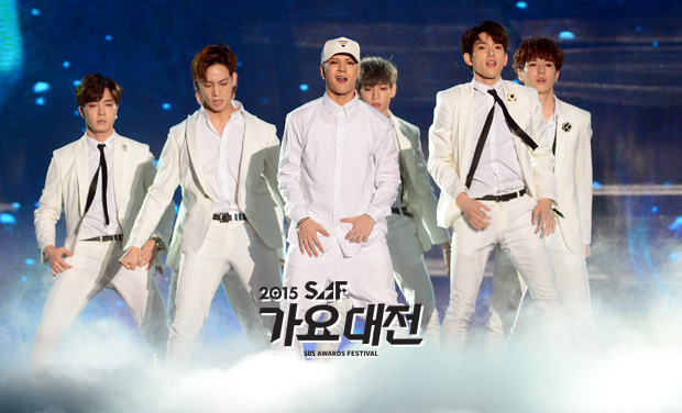 Gambar Foto GOT7 Nyanyikan Lagu 'If You Do'