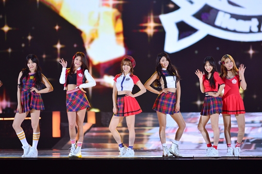 Gambar Foto Penampilan AOA di KBS Gayo Daechukje 2015