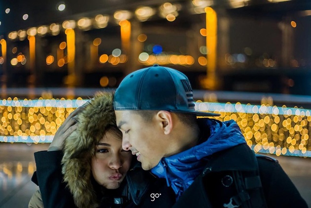 Gambar Foto Chelsea Olivia Nampak Kedinginan dan Dihibur Glenn Alinskie
