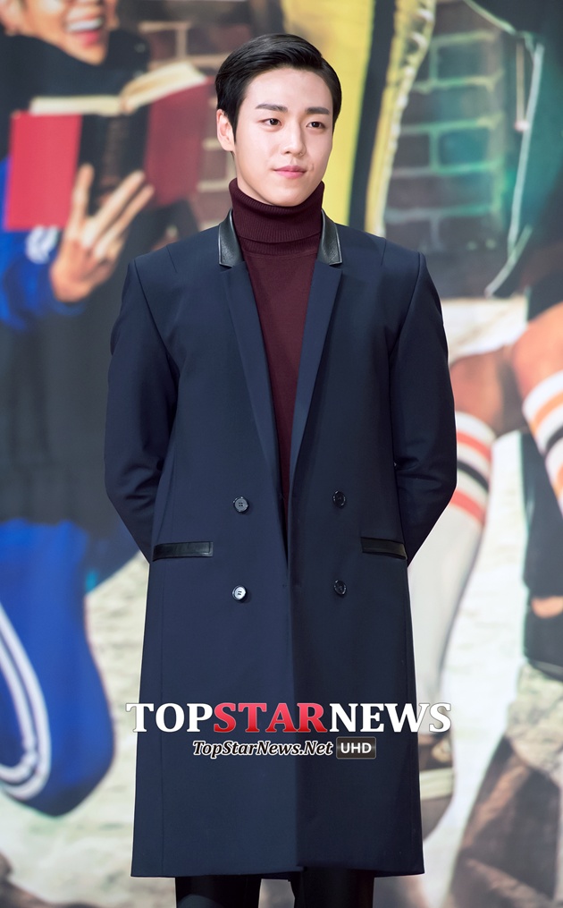 Gambar Foto Lee Hyun Woo Berperan Sebagai Yoon Shi Woo