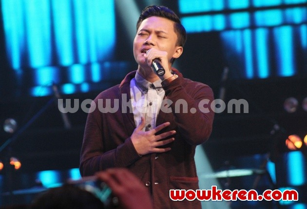 Gambar Foto Rizky Febian di Konser 'Music of the Day'