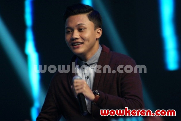 Gambar Foto Penampilan Rizky Febian di Konser 'Music of the Day'