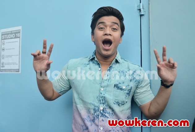 Gambar Foto Billy Syahputra Usai Mengisi Program 'Rumpi'