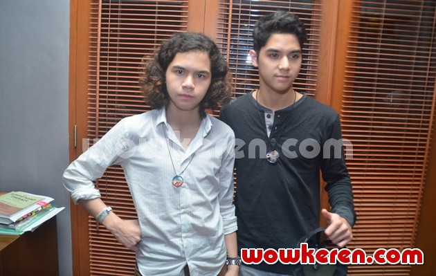 Gambar Foto Dul Jaelani dan Al Ghazali Ditemui Usai Pengajian