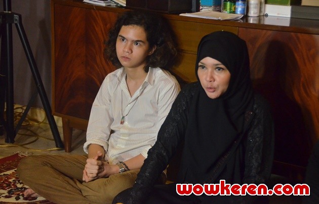 Gambar Foto Dul Jaelani dan Maia Estianty Ditemui Usai Pengajian