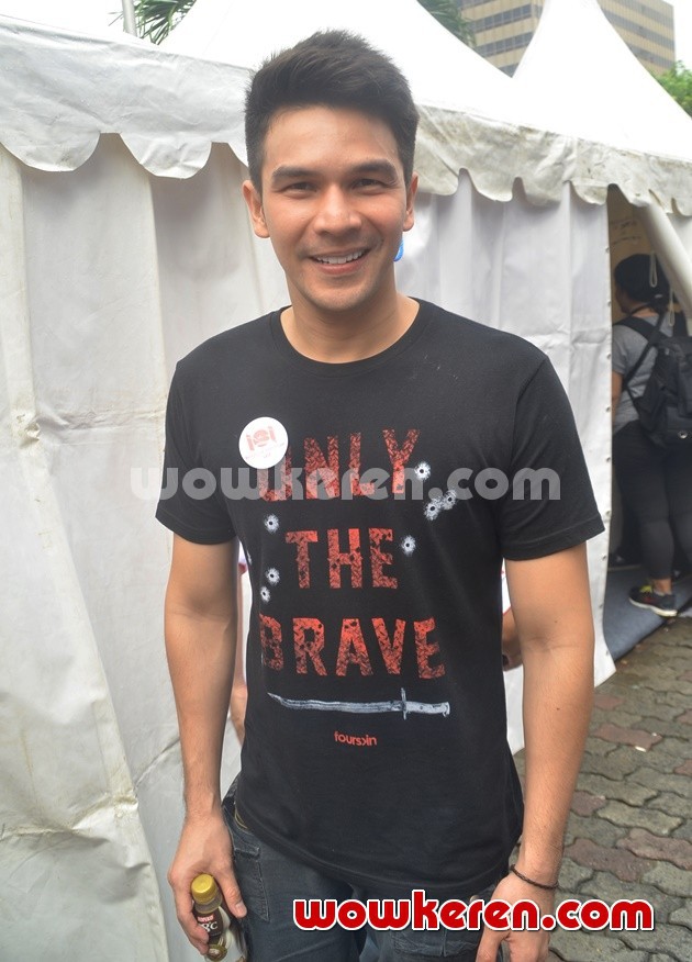 Gambar Foto Jonathan Frizzy Ikut Gerakan 'Lawan Segala Bentuk Teror'