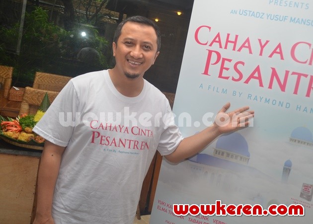 Gambar Foto Yusuf Mansur di Konferensi Pers 'Cahaya Cinta Pesantren'