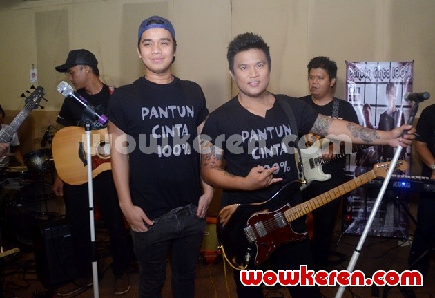 Gambar Foto Billy Syahputra dan Posan Tobing Rilis Single 'Pantun Cinta 100 Persen'