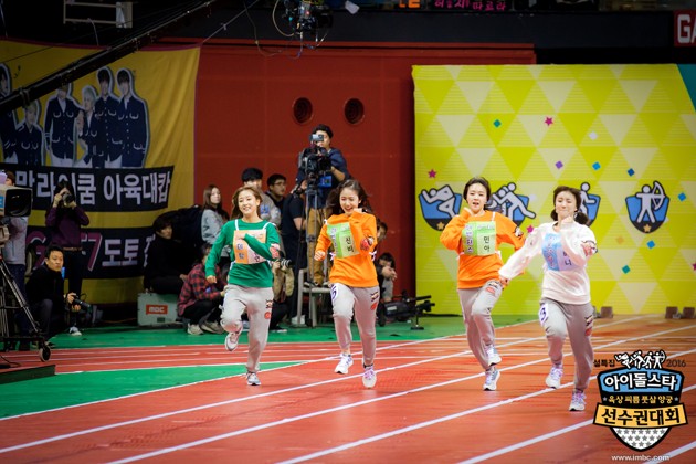 Gambar Foto Para Idol Wanita Ikuti Kompetisi Lari