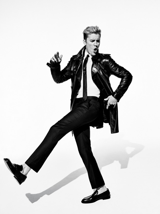 Gambar Foto Justin Bieber Saat Pemotretan Majalah GQ Edisi Maret 2016